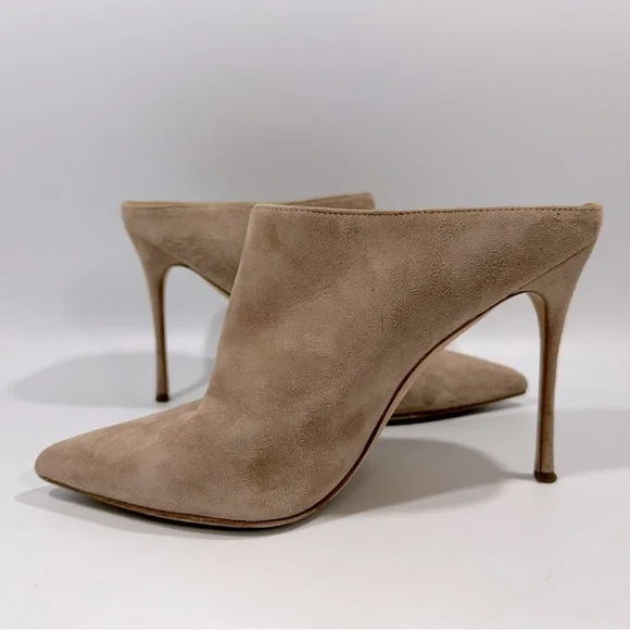 SOLD - Picture 9 of 15